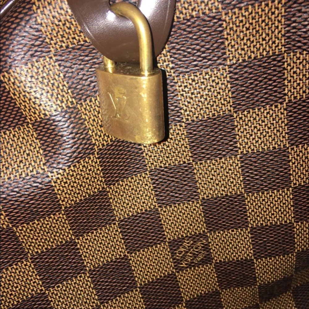 Authentic Louis Vuitton speedy 35 - Picture 8 of 8